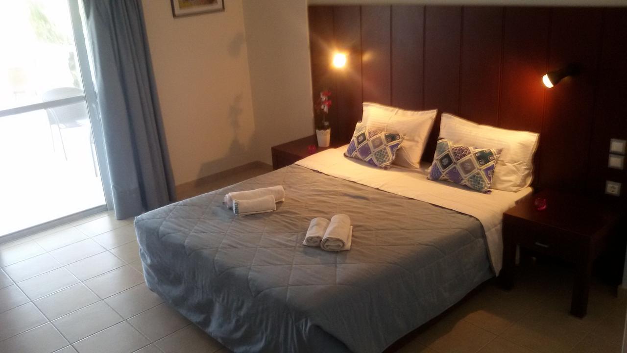 Ionion Star Hotel Tholon Экстерьер фото